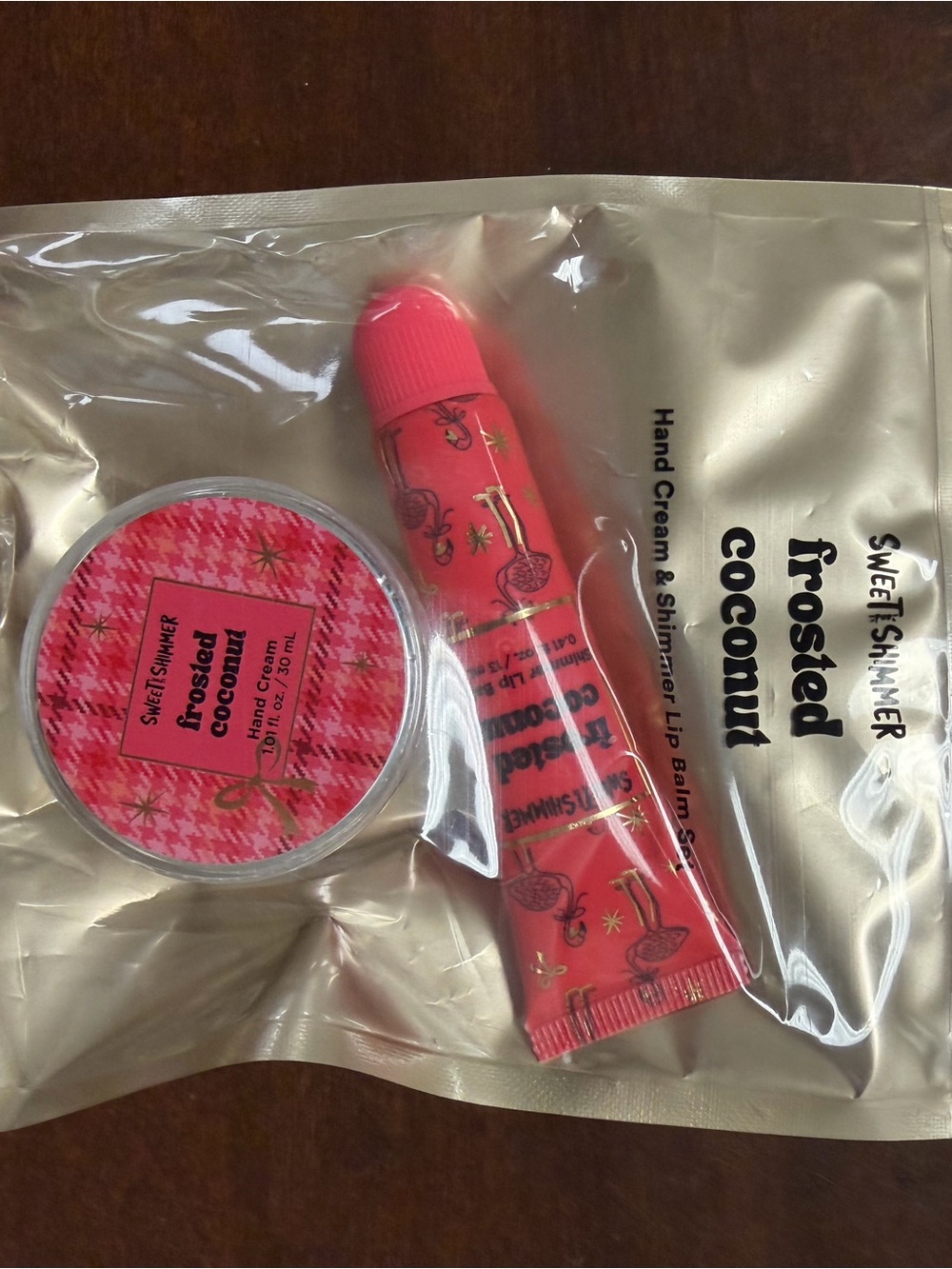 Frosted Coconut Hand Cream & Lip Balm Set - Bright Pink